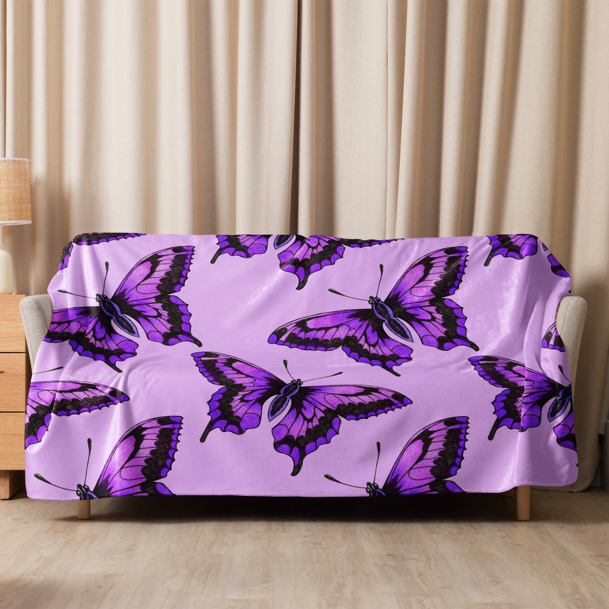 Purple butterfly blanket soft plush sofa cover with butterfly pattern and black outlines